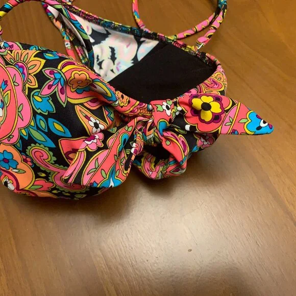 Bandeau Bikini Top with removable straps (NWOT) - Picture 3 of 8